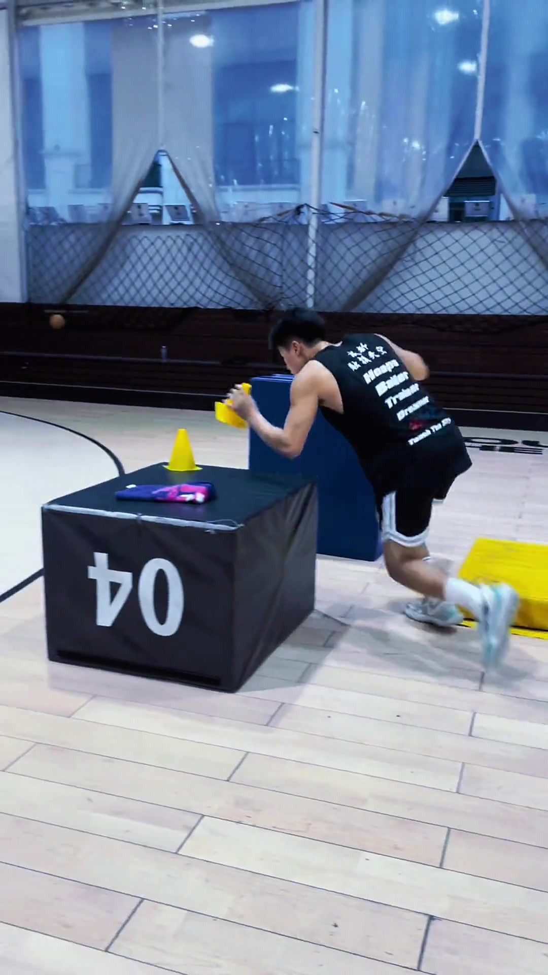 开云官网-关于赛场上的瞬时变化，球队进攻战术瞬间改变比赛局面的信息