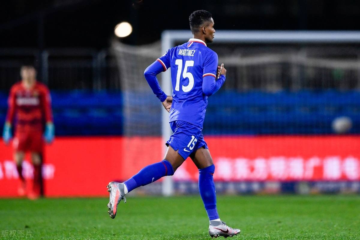 开云体育APP下载-申花球员转会到法国联赛，实现梦想