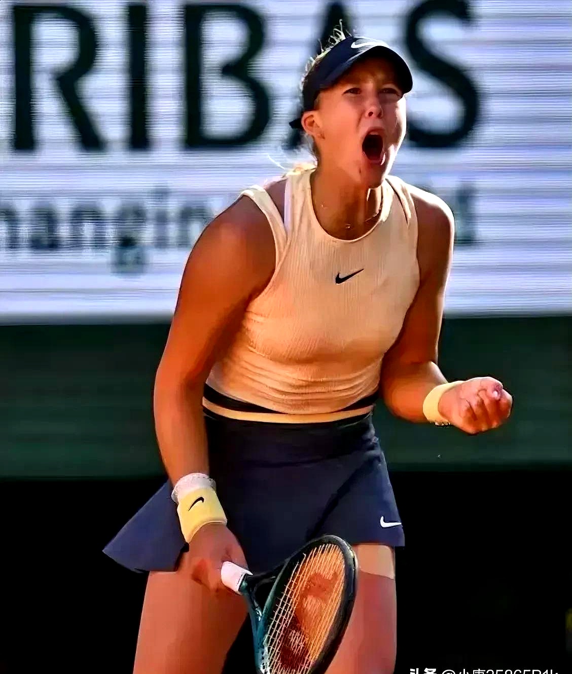 包含瑞士4-2横扫波兰，中场配合流畅的词条