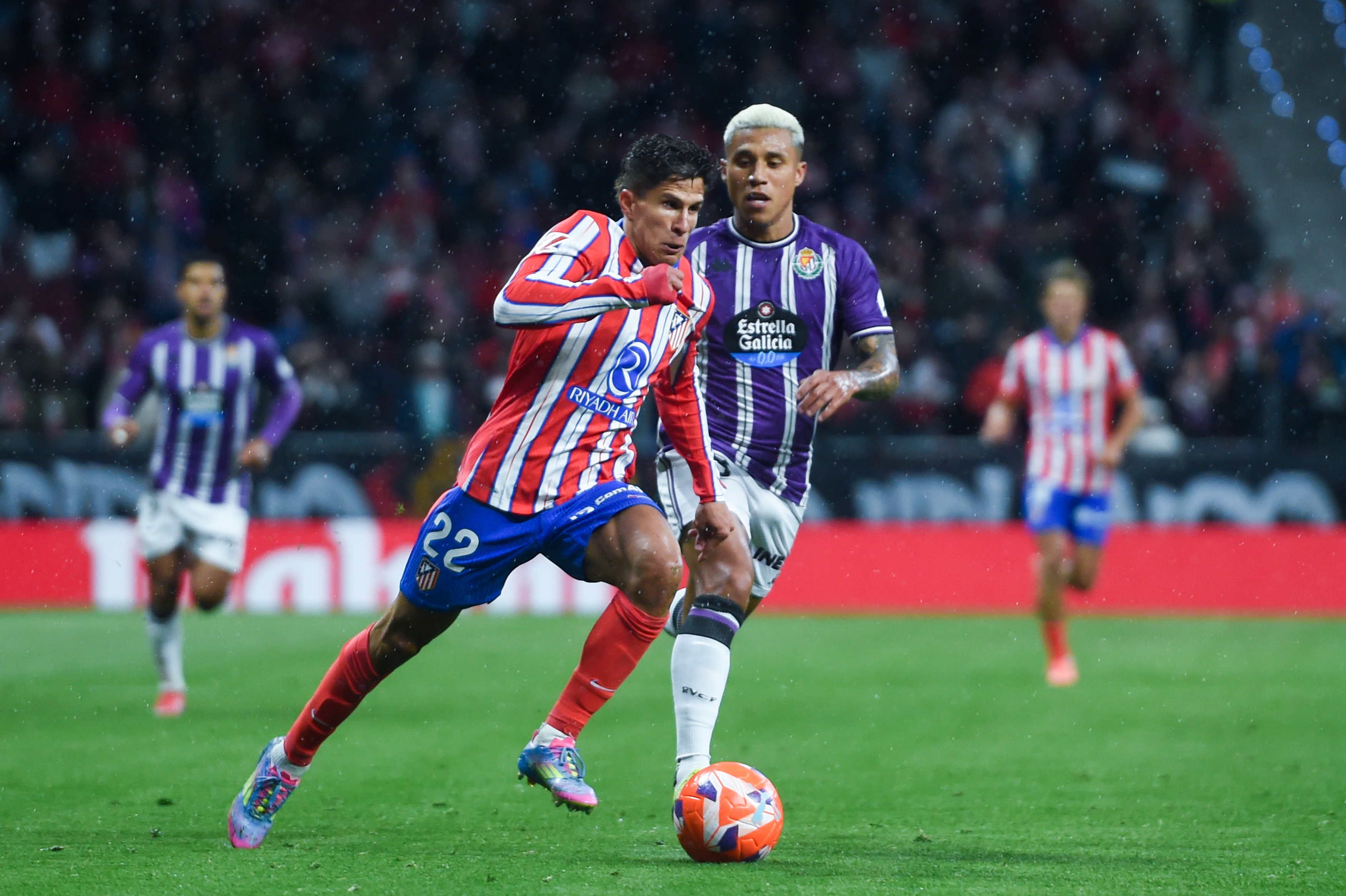 开云平台-包含欧洲足球甲级联赛：西班牙马德里竞技队胜出巴塞罗那队的词条