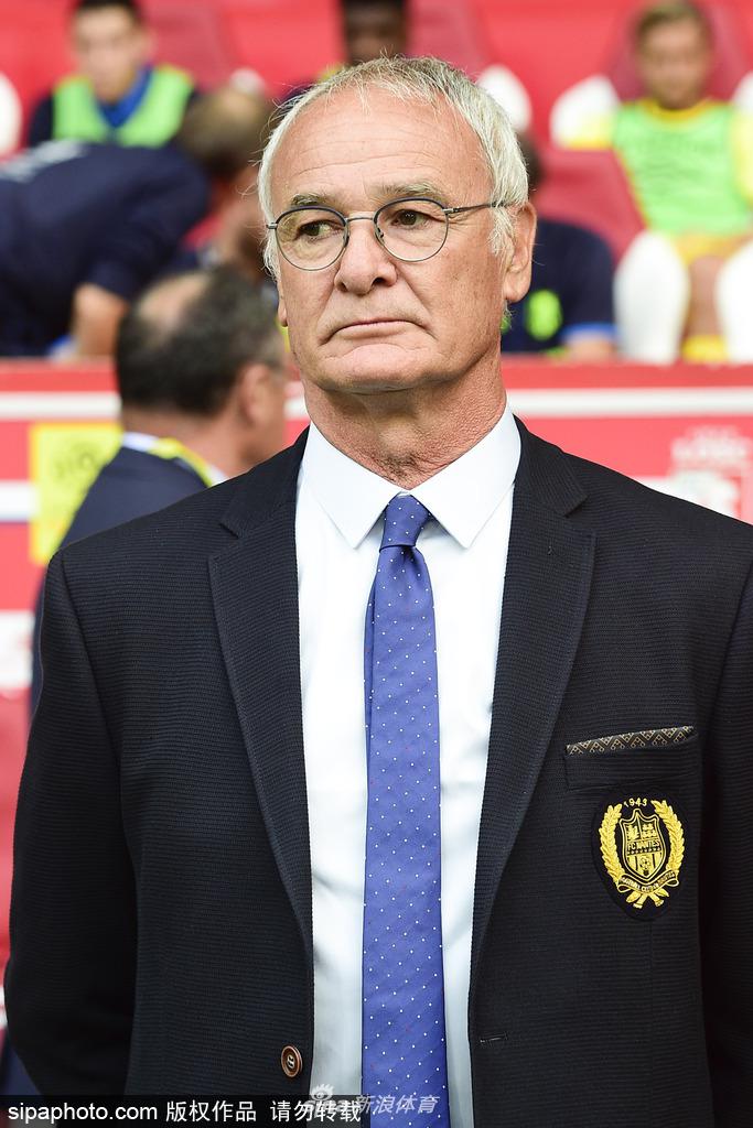 开云APP-南特新教练入驻，球队复苏迎来曙光