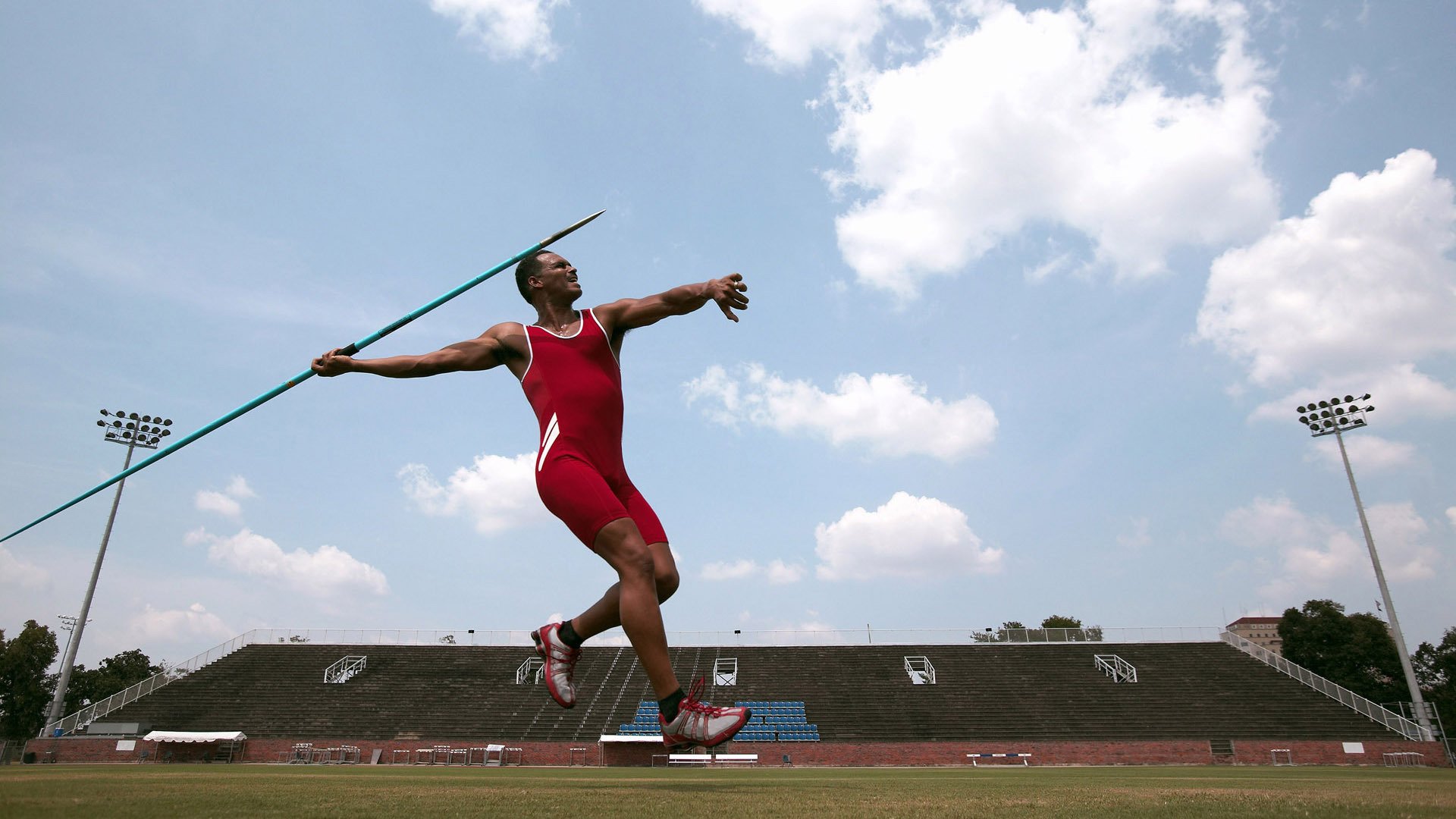 开云体育下载-风暴眼，弗拉霍维奇，欧冠半决赛之夜的攻防转换轴心